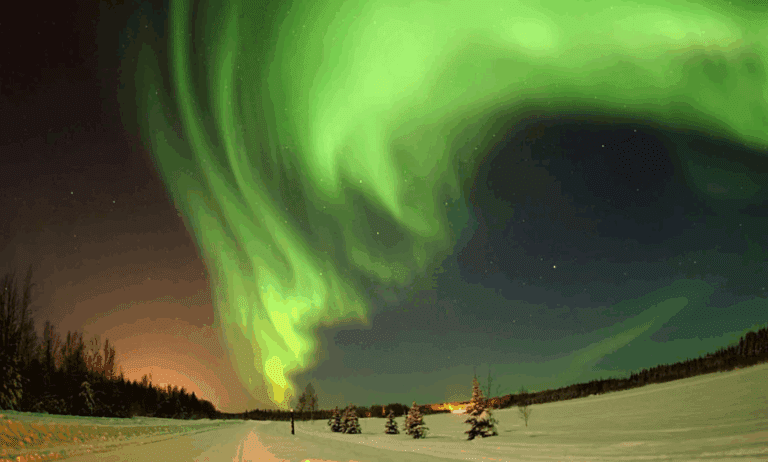 Ver Auroras en Finlandia: Dónde, Cuándo y Cómo